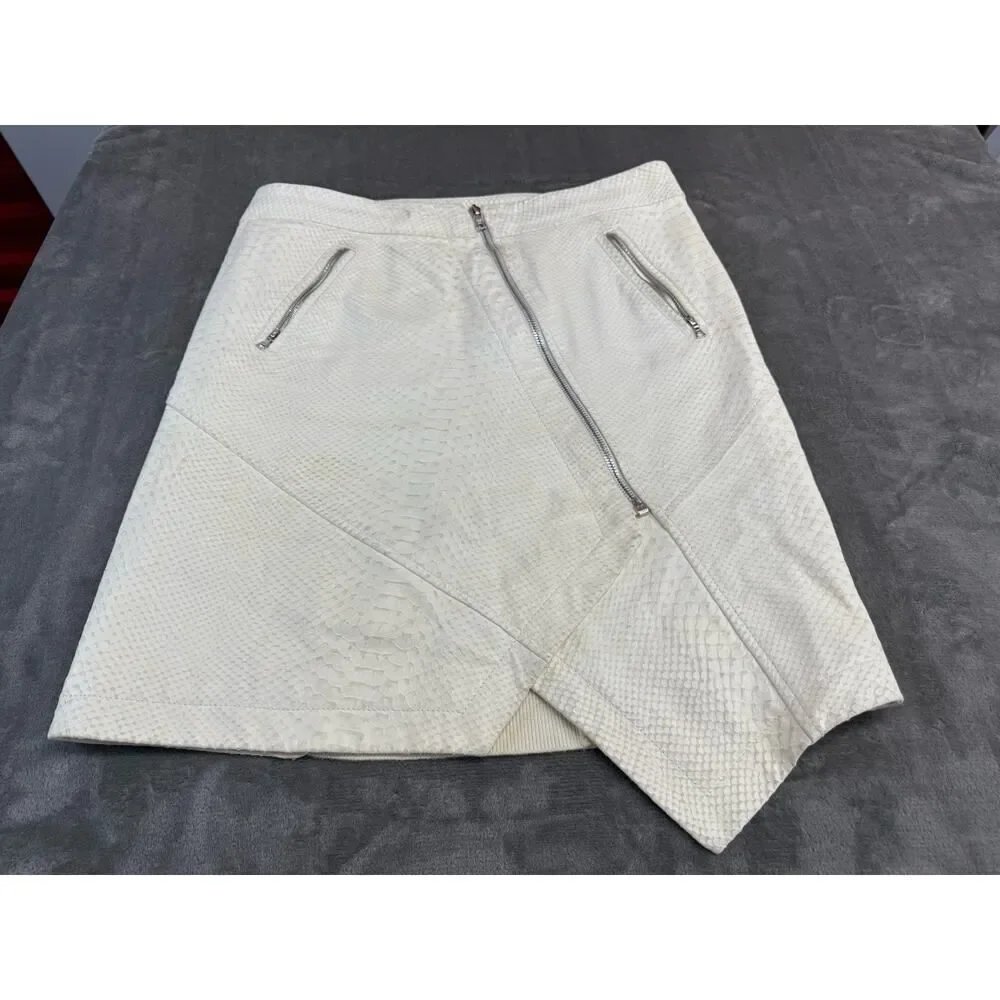 Yigal Azrouël Ivory Leather Skirt Size 8 Asymmetrical Zip Snake Texture